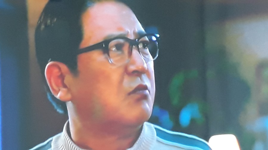 침입자(2019) 미스터리 공포 스릴러 한국영화 102분 감독 송원평 출연 송지효 김무열 예수정 최상훈 서희정 11