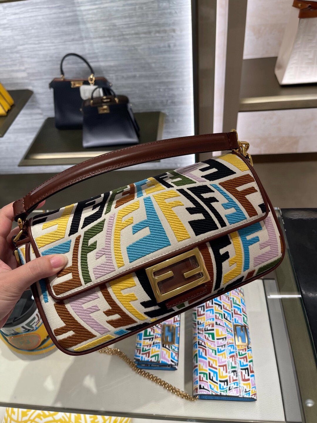  [FENDI] 펜디 바게트백 8BR600 (3 COLOR)