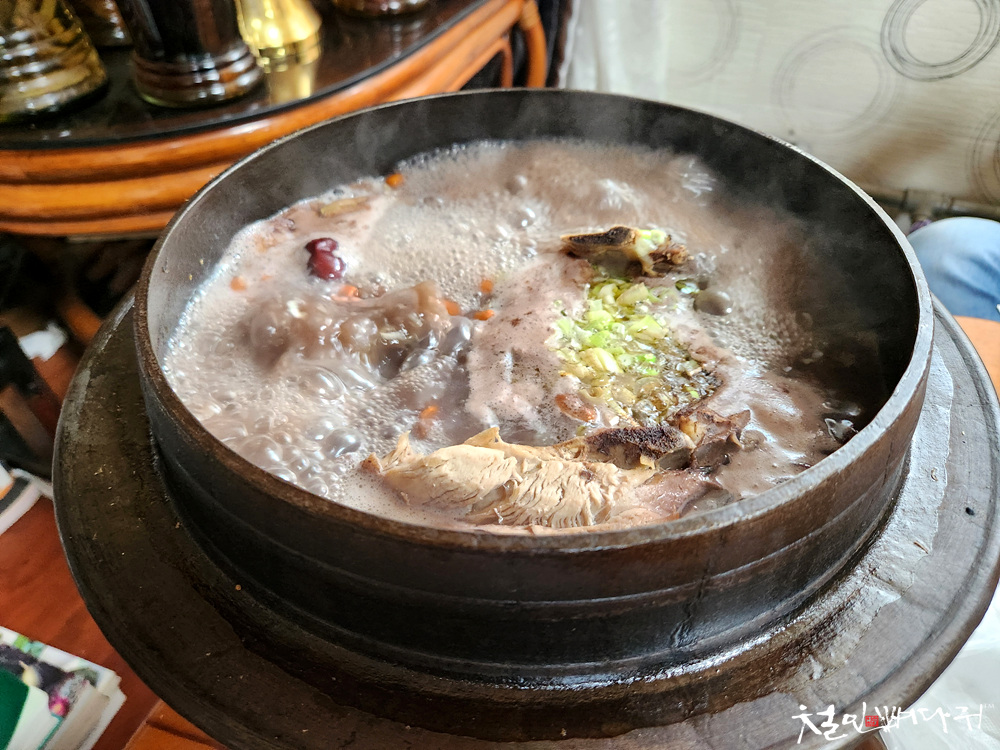 가마솥백숙 이미지