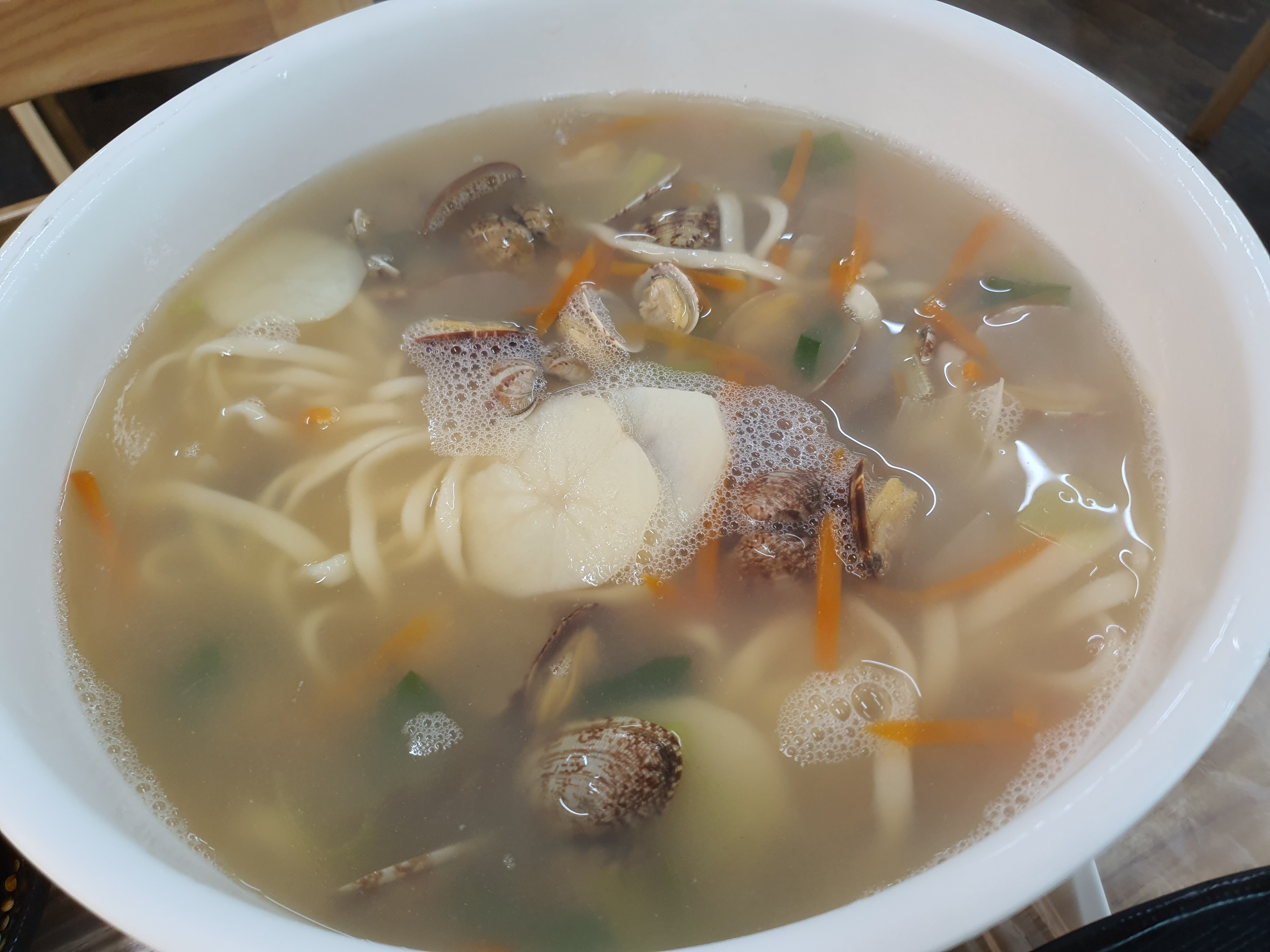 서해바지락칼국수 이미지