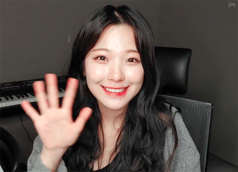  V-Live 프로미스나인 백지헌 움짤 브이라이브