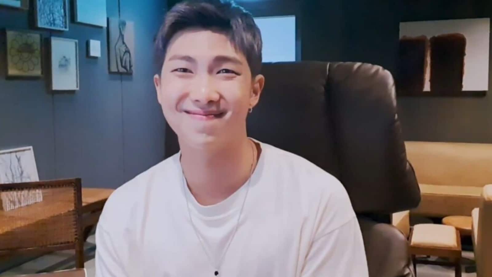  RM: "Sell more", Why do those in their 20s or 30s rush to convenience stores.