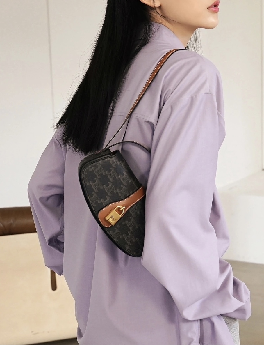  [CELINE] 셀린느 트리오페 클러치백 10I592DQ2 (2 COLOR)