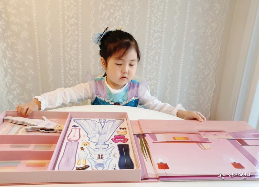 시크릿 부티크 시크릿부티크 자석놀이/인형옷입히기 46