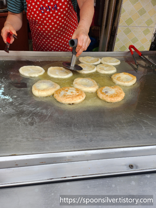  신가네 호떡 김밥 동래시장 진정한 호떡맛집