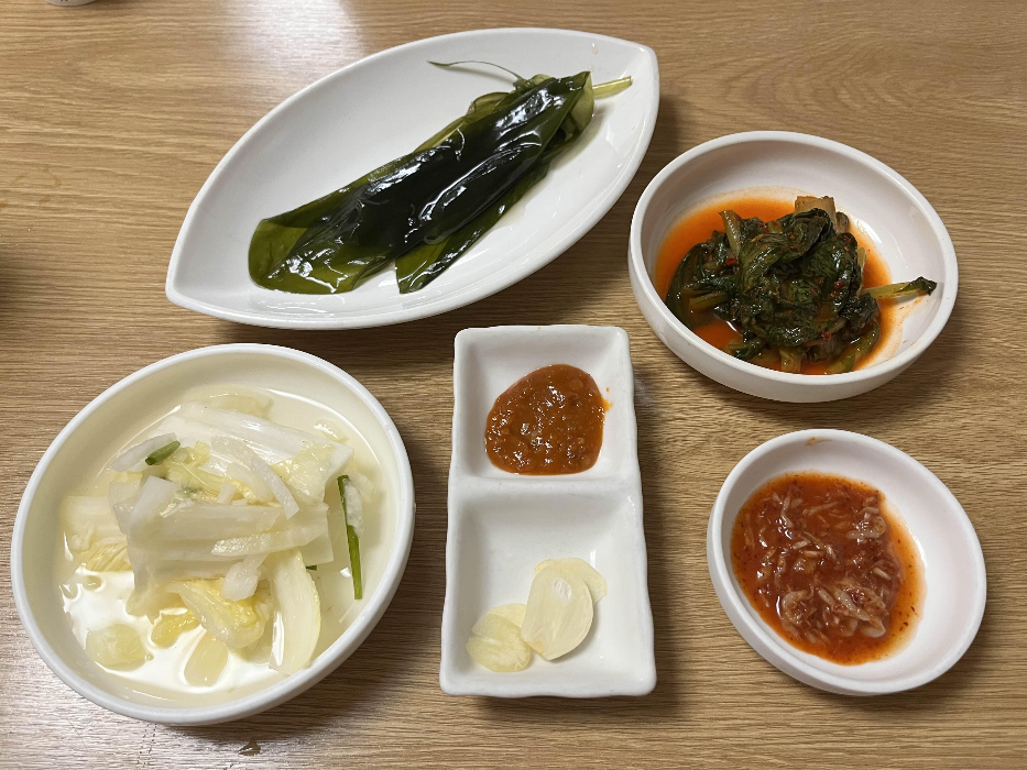 기본 제공반찬