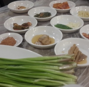 탐복미나리가든