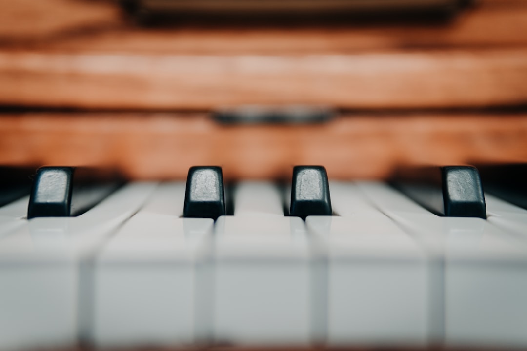 Instrument