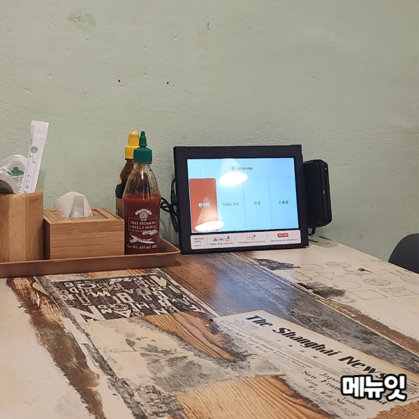  두리둠비 제주서귀포본점 웨이팅서비스 테이블오더 메뉴잇 설치 사례
