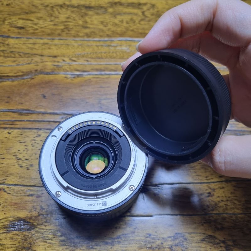 삼양-렌즈-35mm-F2.8-바디랑-연결되는-부분-보호-뚜껑