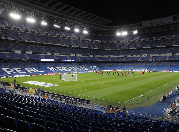 산티아고 베르나베우 경기장 Santiago Bernab&eacute;u Stadium