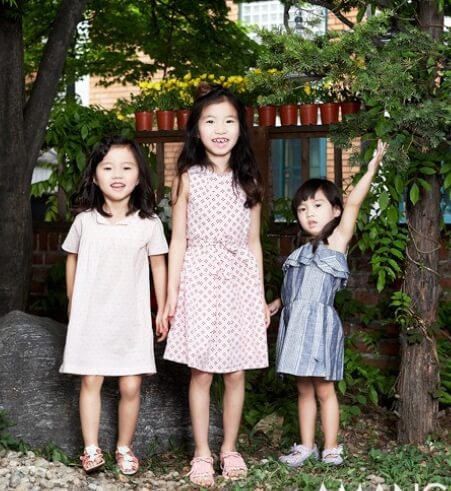 3명의어린아이의모습