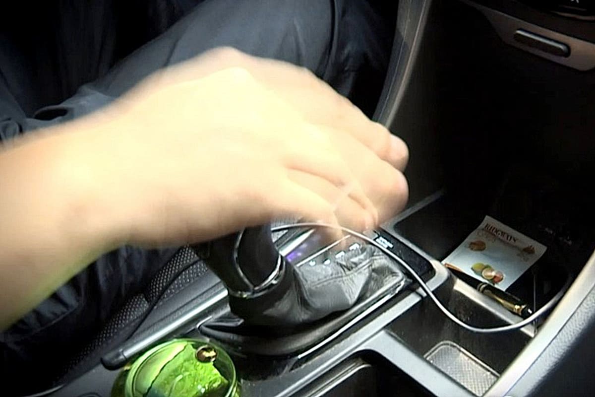  모르면 죽을 때까지도 간다는 자동차 기어 망가뜨리는 습관