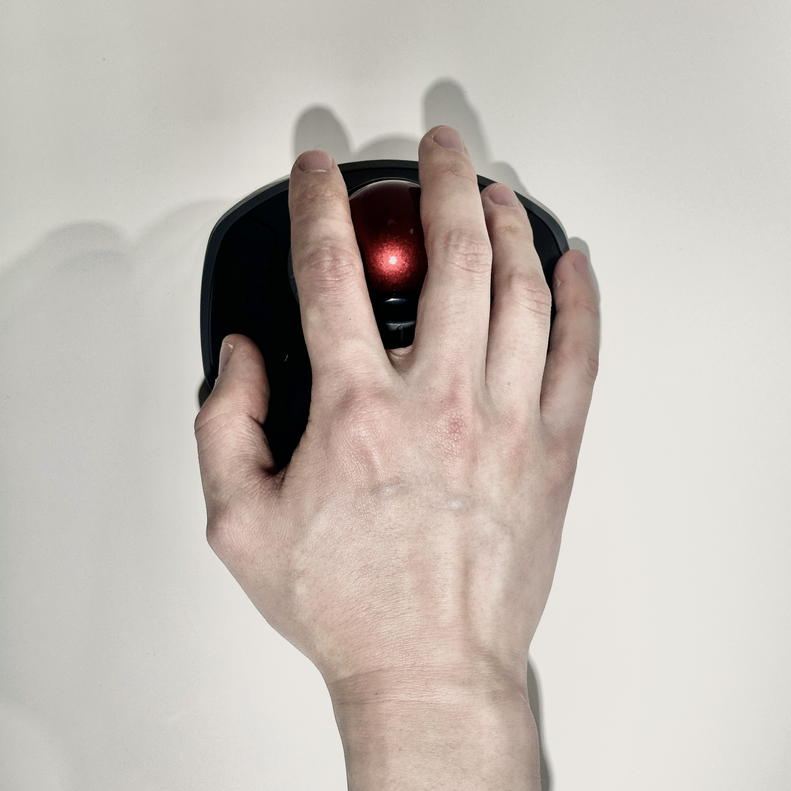 켄싱턴 오르빗 무선 트랙볼 마우스 파지