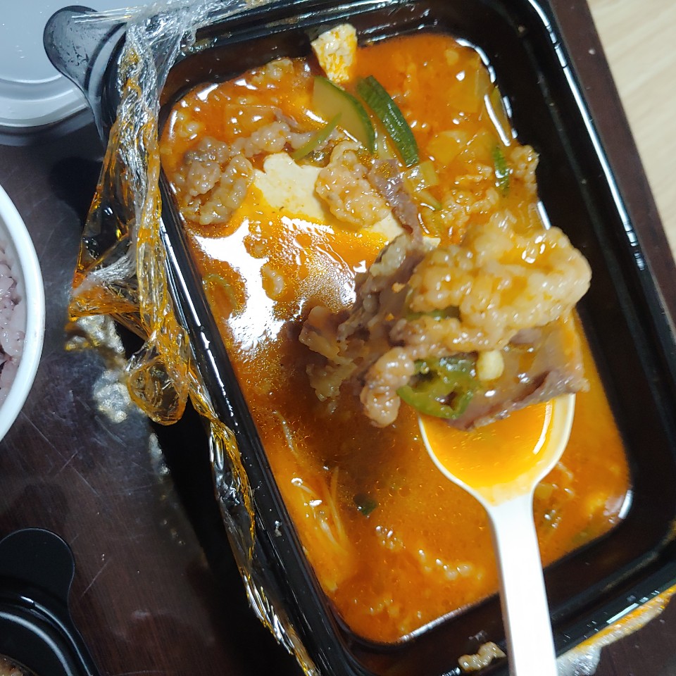  먹으면서 하는 먹뷰 이차돌 내맘대로한상 배달 리뷰! 같이먹어보시죠