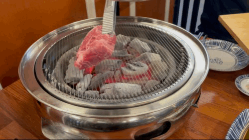 수원 영통 맛집 영포화로 - 화로위에 목살 굽는 영상