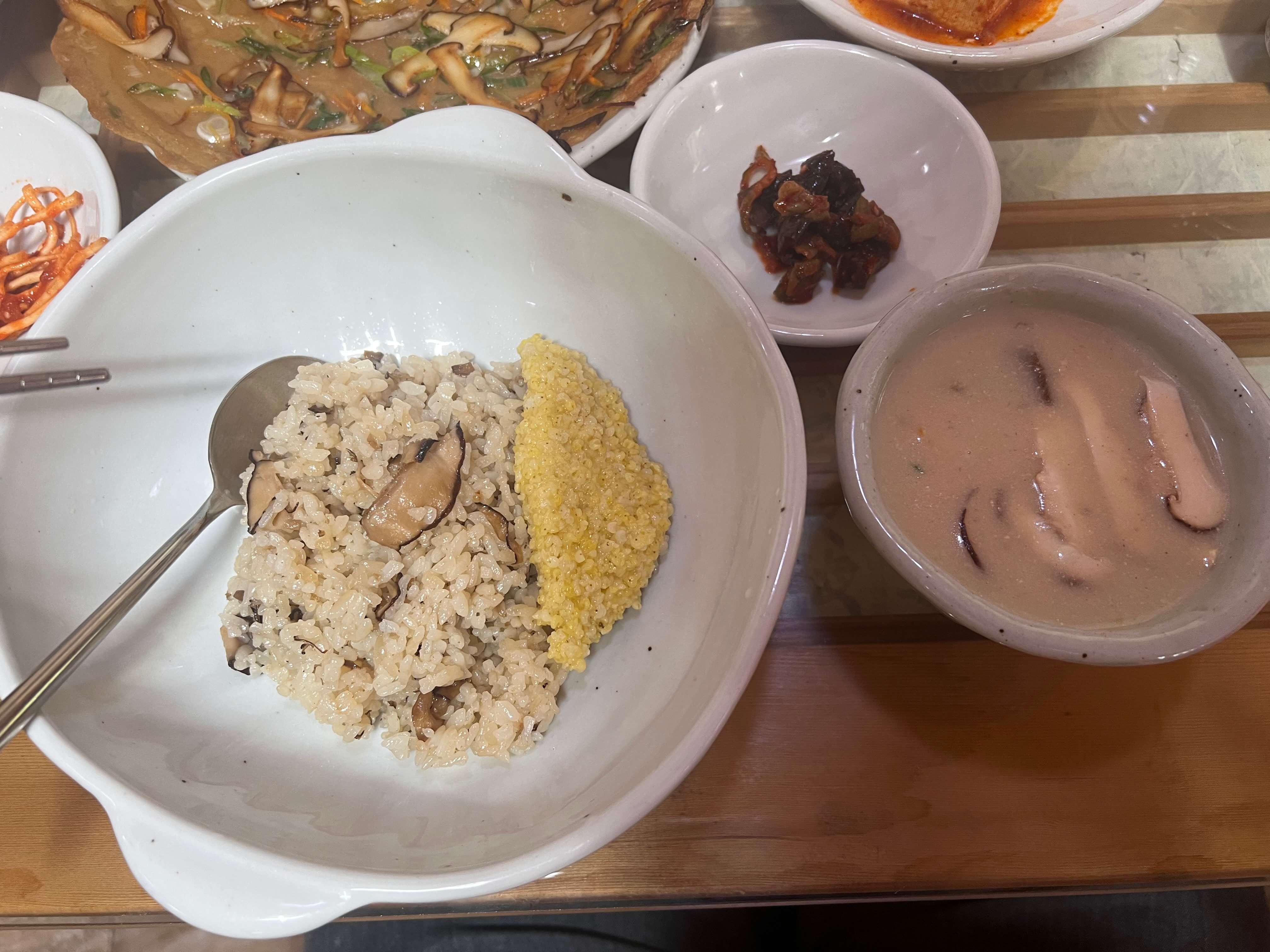 민수랜드-정다운집 표고밥 건강식