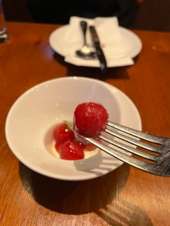 바칼라 치킨스테이크 부추페스토 이탈리아음식