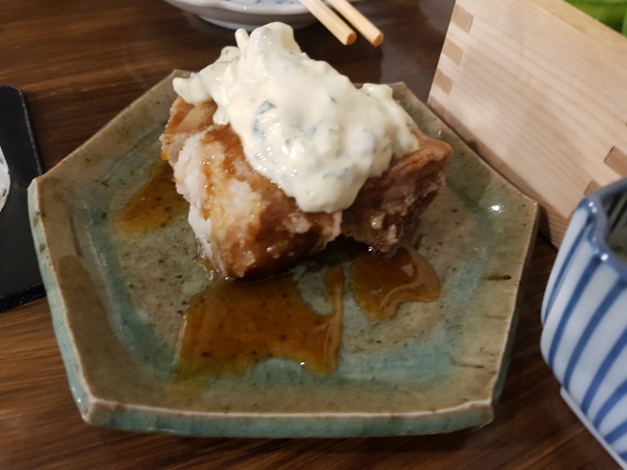 호치민 1군 레탄톤 회덮밥 전문점 Sandaime Kamura - 참치 하라모 튀김(DEEP-FRIED TUNA HARAMO)