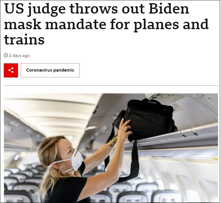 미국 마스크 모두 벗는다...미 연방판사&#44; 마스크 착용 의무화 불법 판결 VIDEO:US judge throws out Biden mask mandate for planes and trains