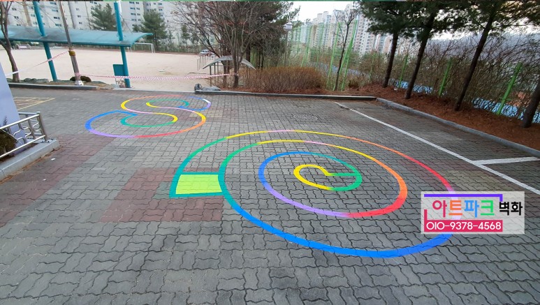 ▦달팽이 놀이종류▶전래놀이 마루그림제작 숫자놀이 가위바위보놀이 강원도 벽화그리기▣전통놀이 마루그림사 때리기 퇴계초등학교 10