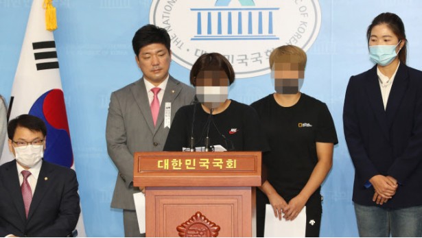  故최숙현 선수 동료들 트라이애슬론 장윤정 선수 가해자 지목
