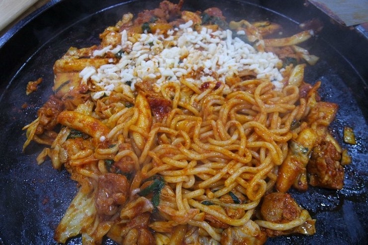 아띠 춘천닭갈비