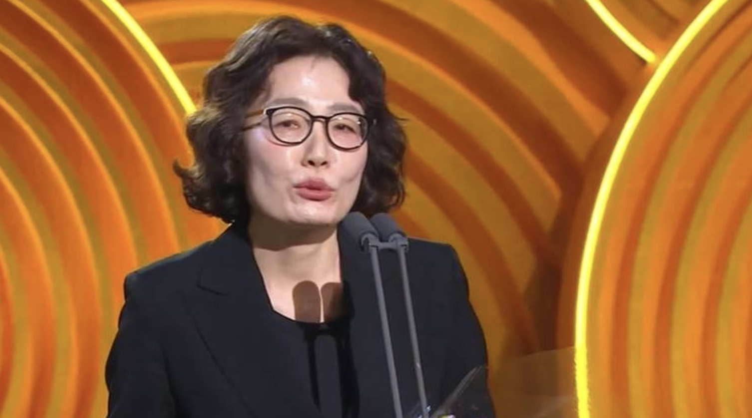 별들에게 물어봐 작가