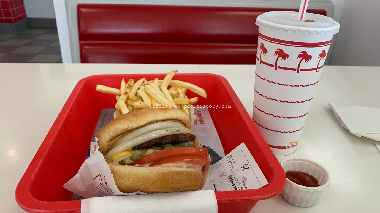 DALLAS_IN-N-OUT_BURGER