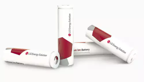 LG에너지솔루션 원통형 배터리 사진