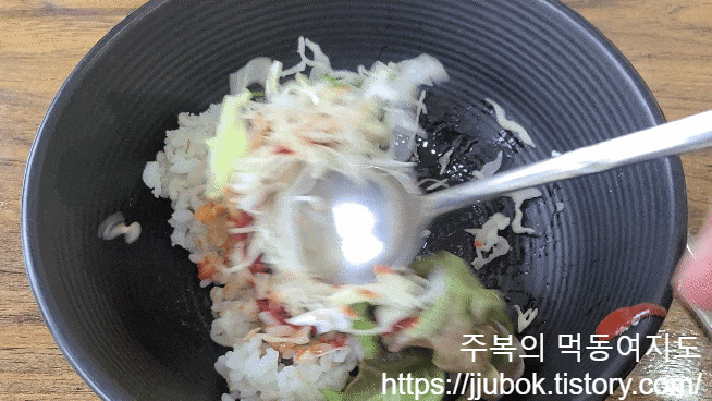 팔미낙지한마리수제비-야채비빔밥-고추장-2