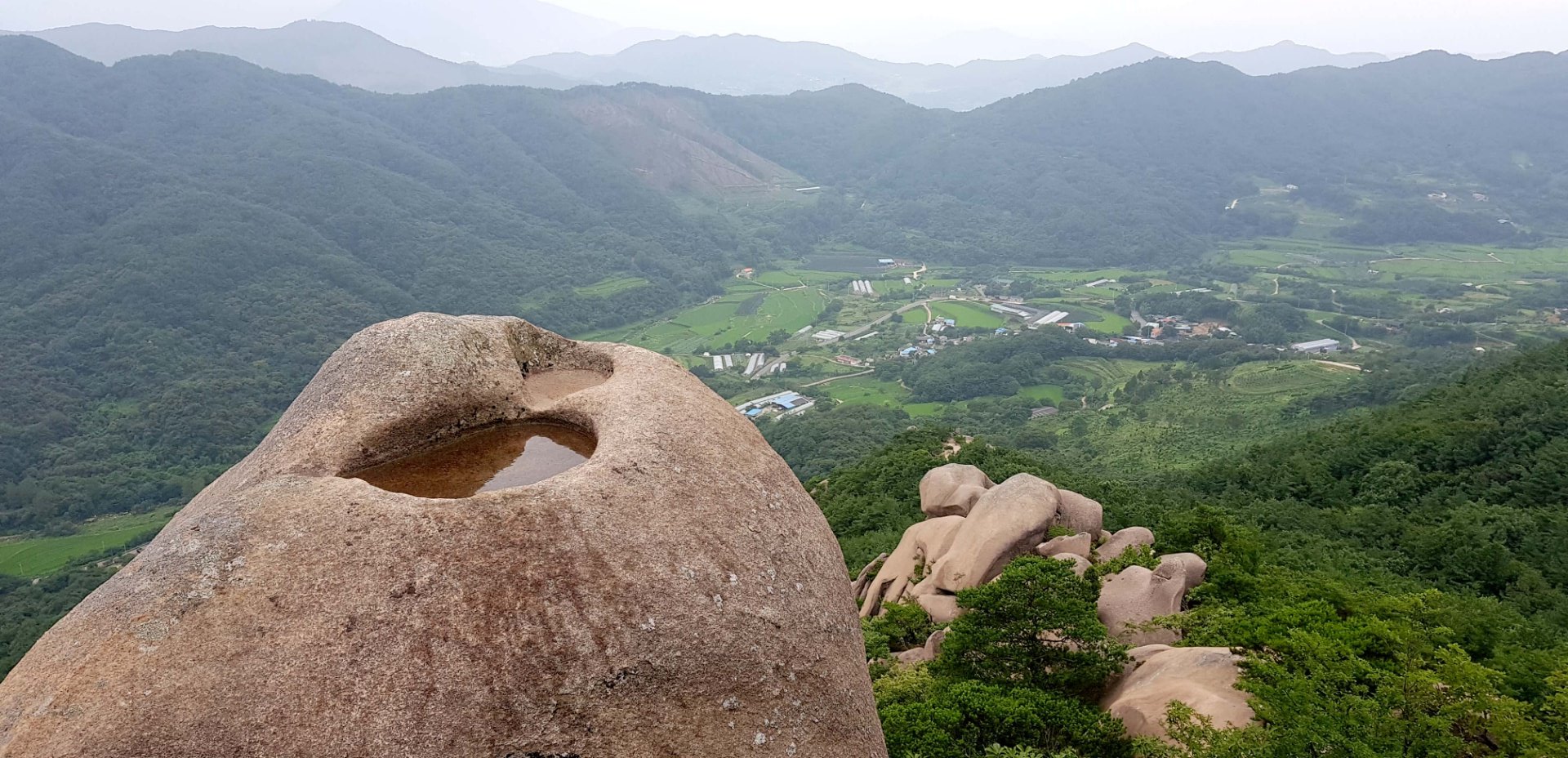 경남 산청 감암산 금샘