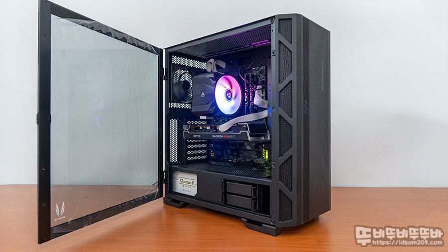  3RSYS J740 Quiet 미들타워 케이스