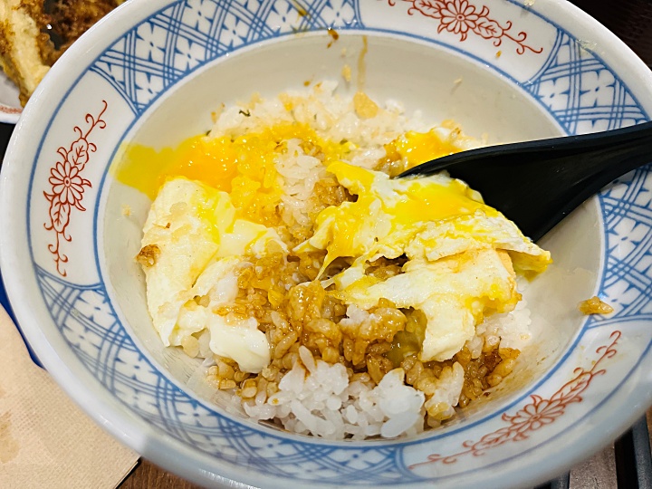 밥 비벼보기