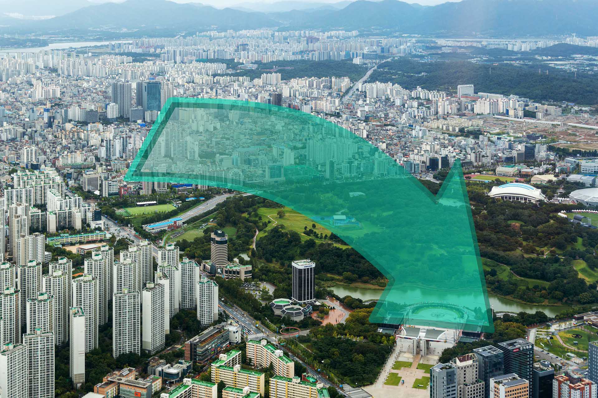  경제, 부동산 전문가 50%이상 올해 집값 하락한다.