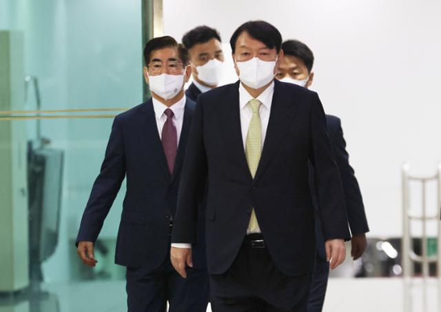  北, 동해상으로 탄도미사일 3발 발사 尹, 취임 후 NSC 첫 주재 북한의 무력 도발에 대응하기 위해 국가안전보장회의  한미 간 긴밀하게 공조하면서 만반의 대비태세를 유지