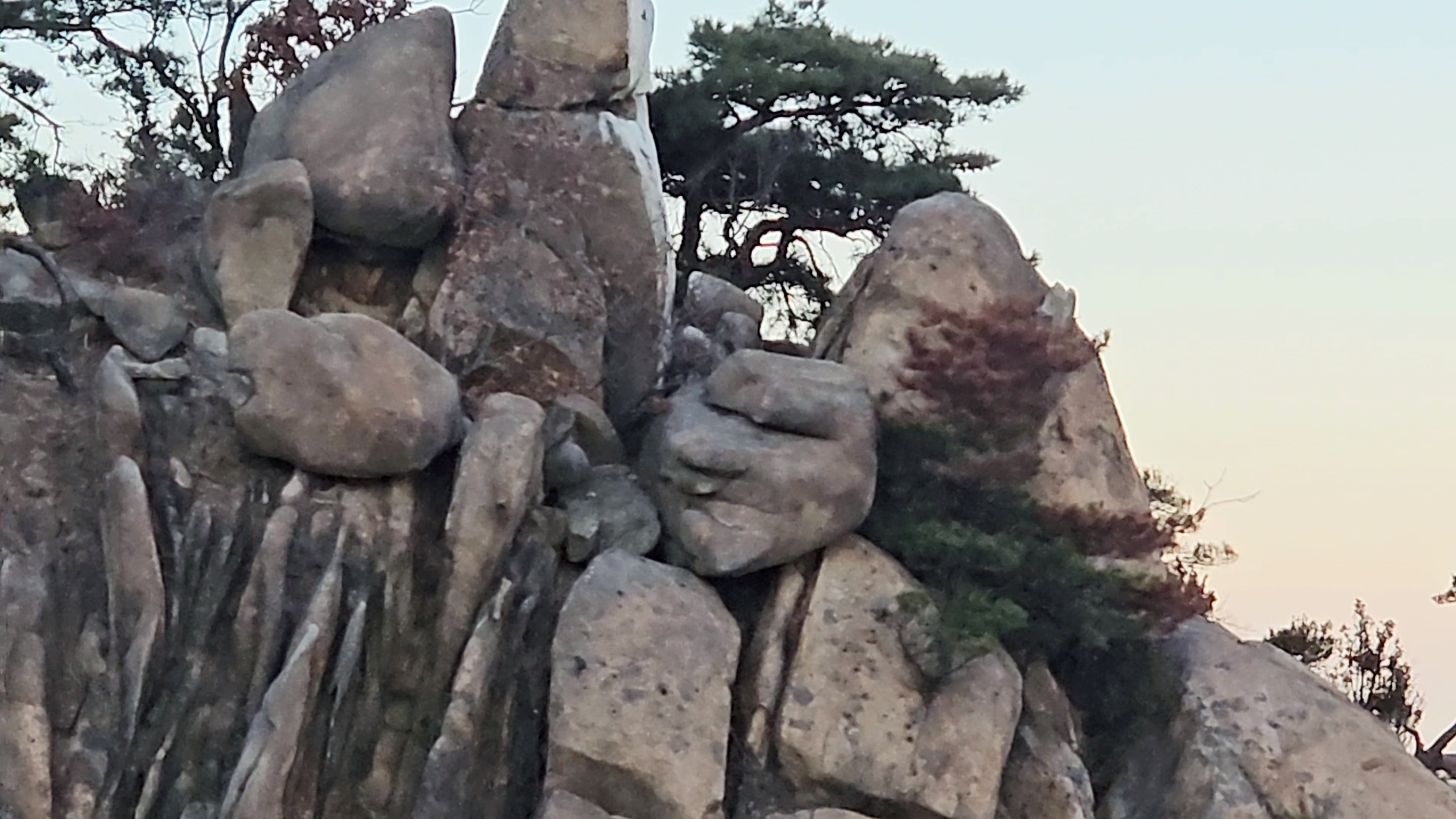 신기한 바위