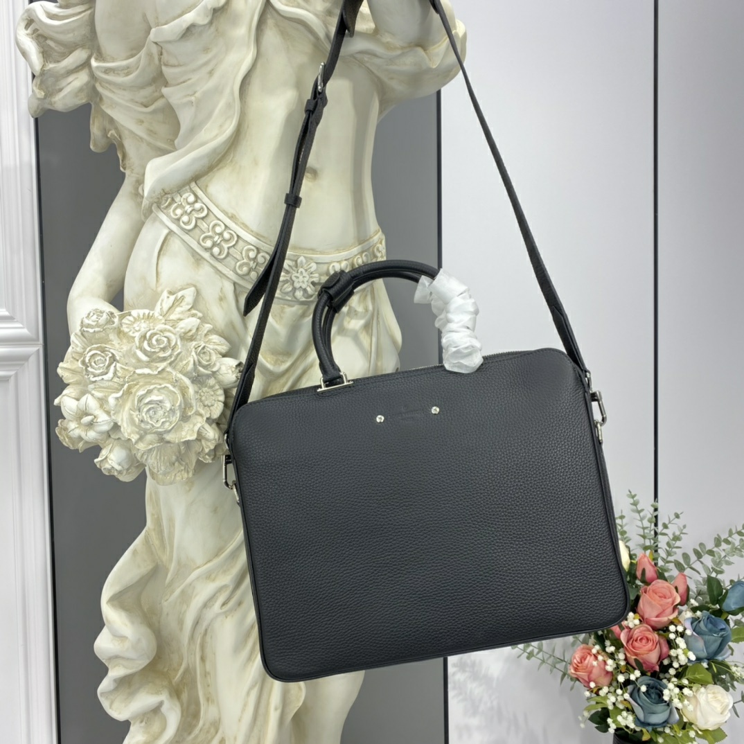  [LOUIS VUITTON] 루이비통 아르망 브리프케이스백 M42680