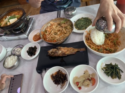 일출횟집 이미지