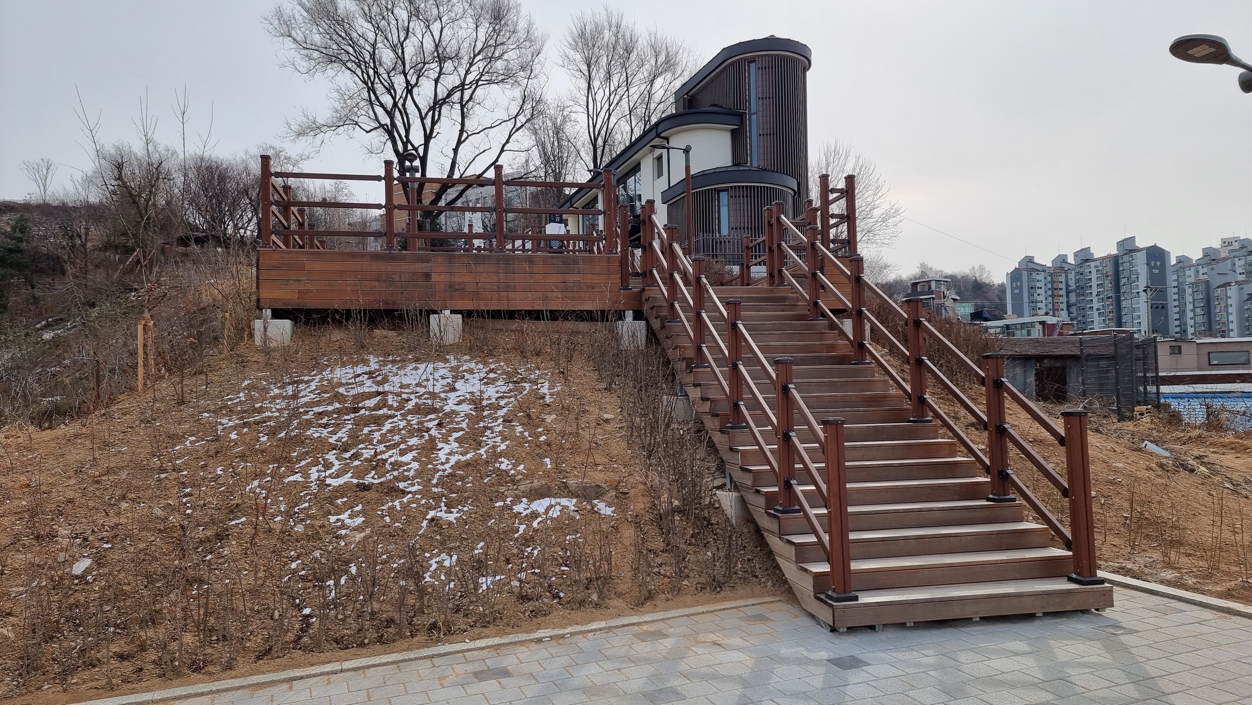  서울의 한강전망 공원 - 용양봉저정 공원과 효사정 문학 공원