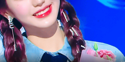  드레스 입어보는 섹시한 아이유 / MC 장원영 존예 미모 / 레깅스 입고 안무연습 묵직한 모모랜드 낸시