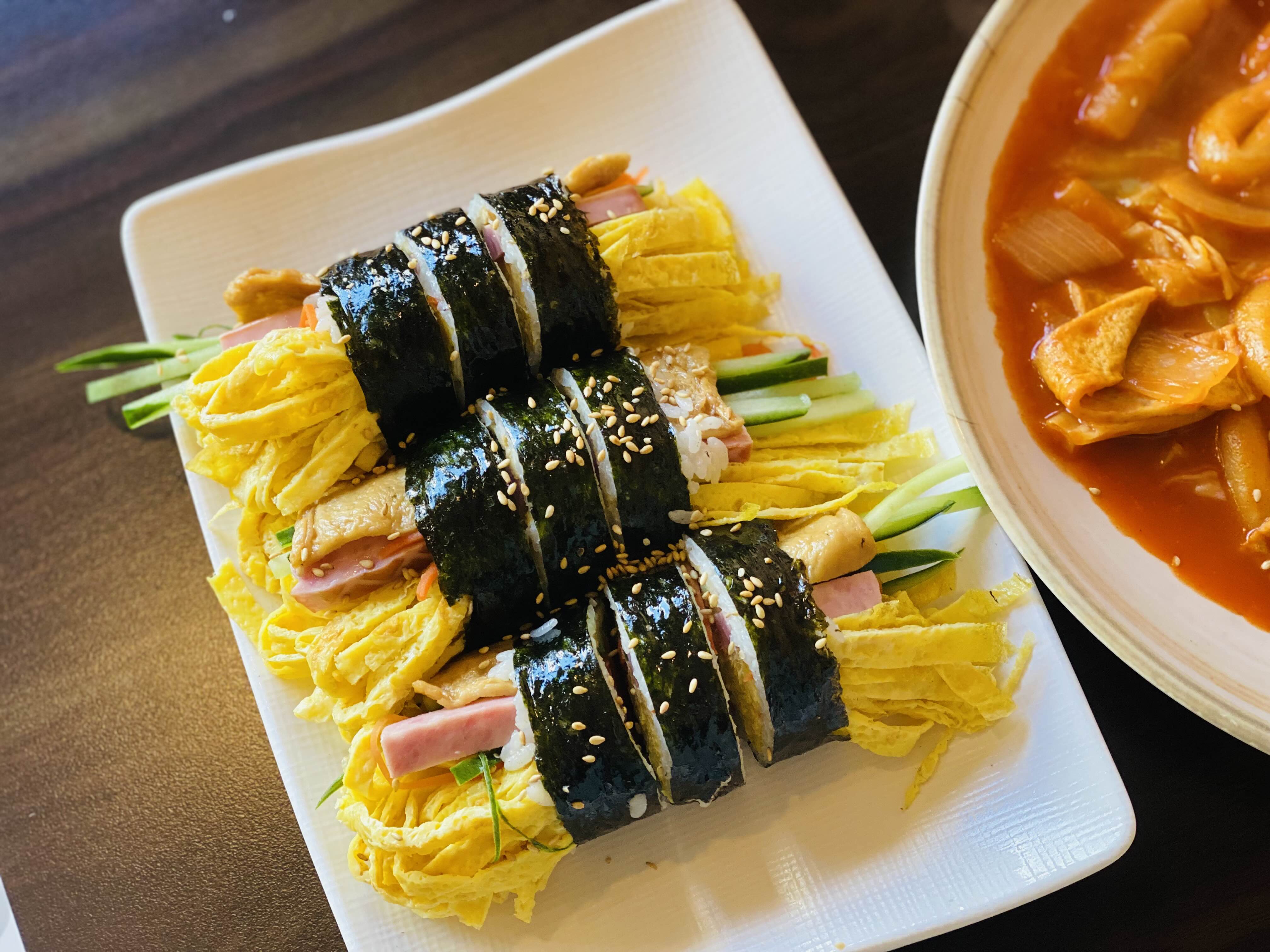 쌍둥이꼬마김밥 이미지
