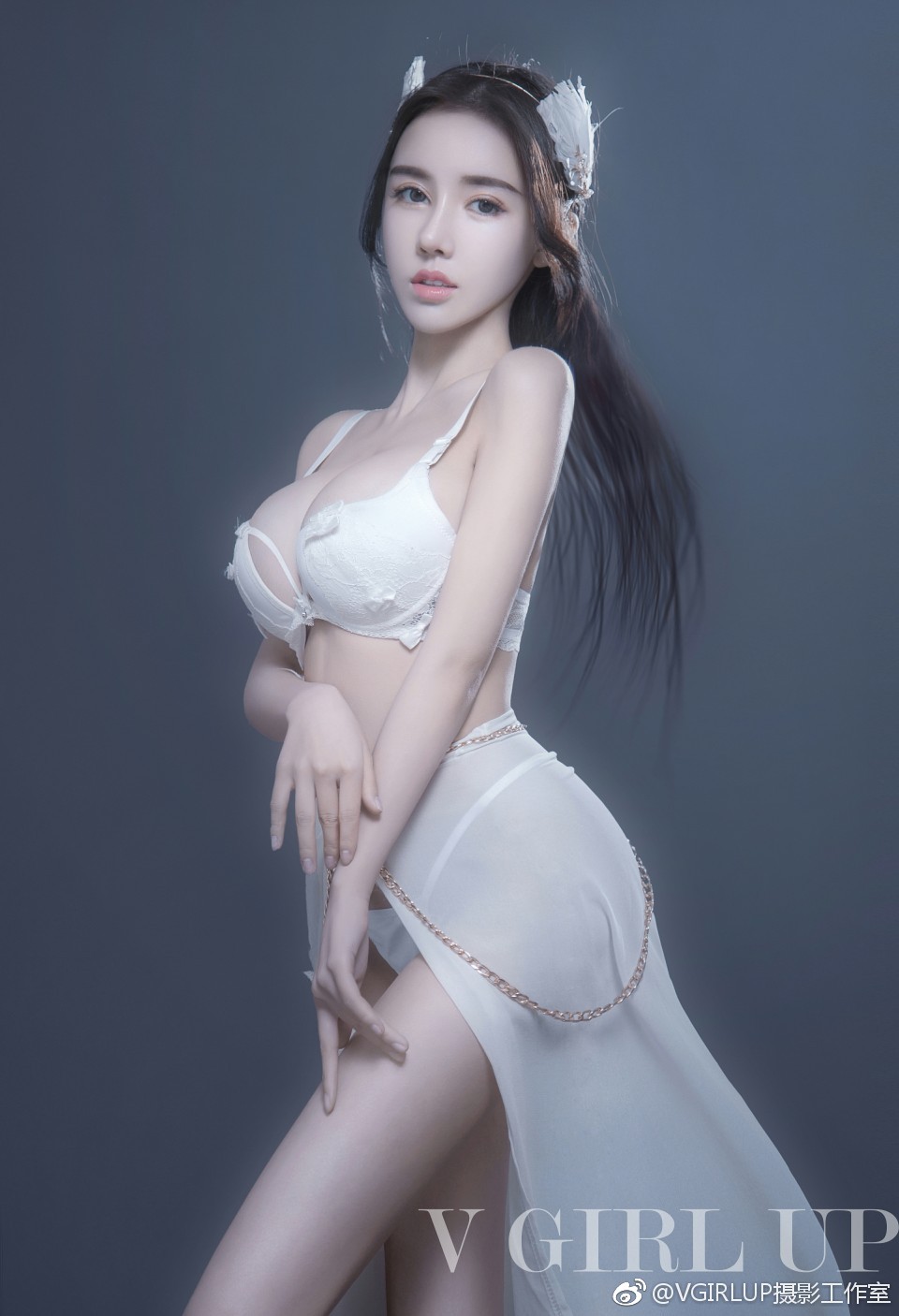 hot sexy Chinese glamour