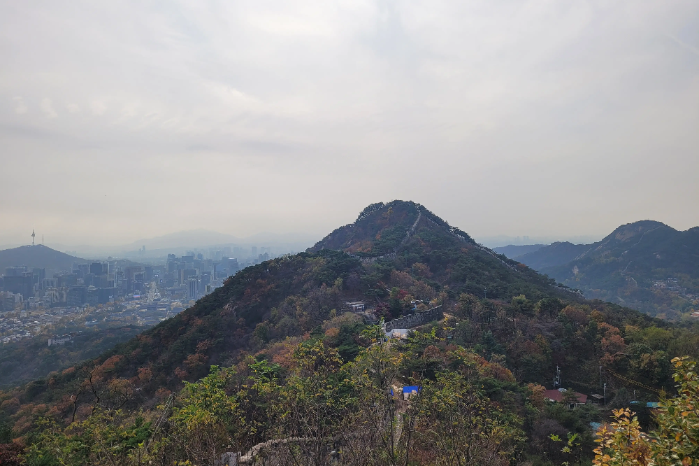 백악산 구간