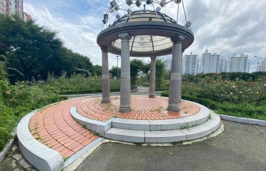 서울 중랑장미공원 관련 사진