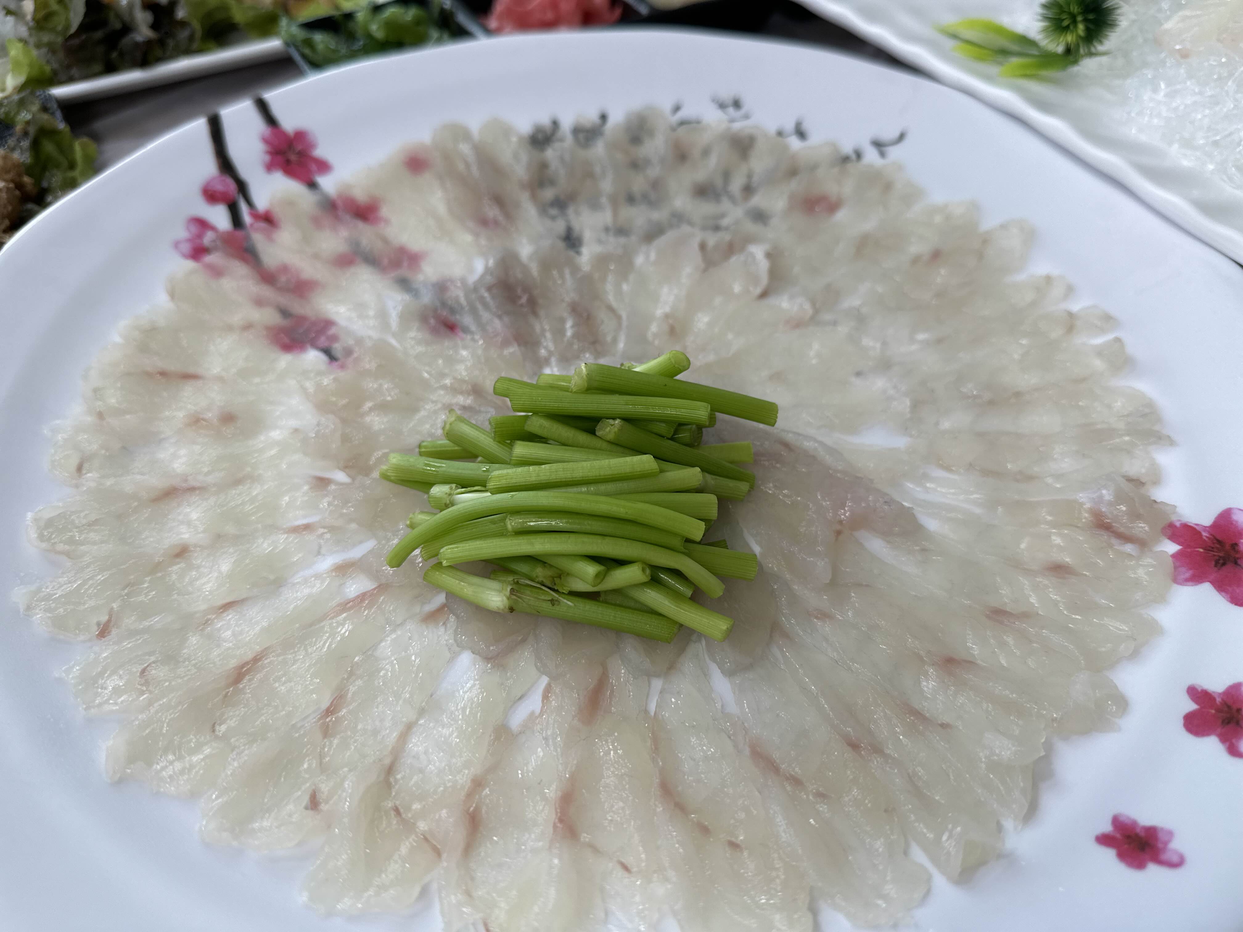 여름 복어 회