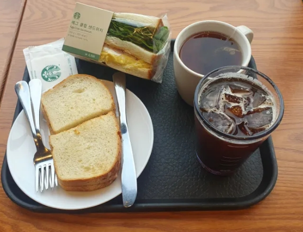 루꼴라샌드위치