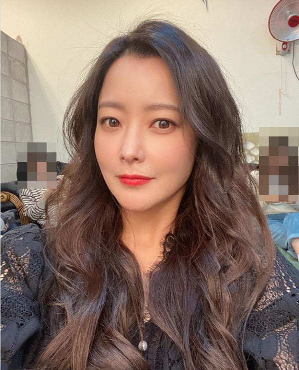  김희선 남편은 누구? (나이,딸,인스타그램)