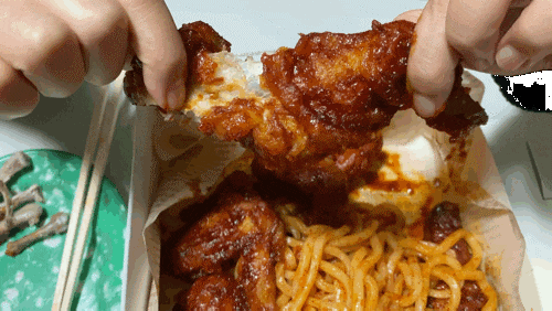 순수치킨 매콤아찔 맛있어서 자꾸 11