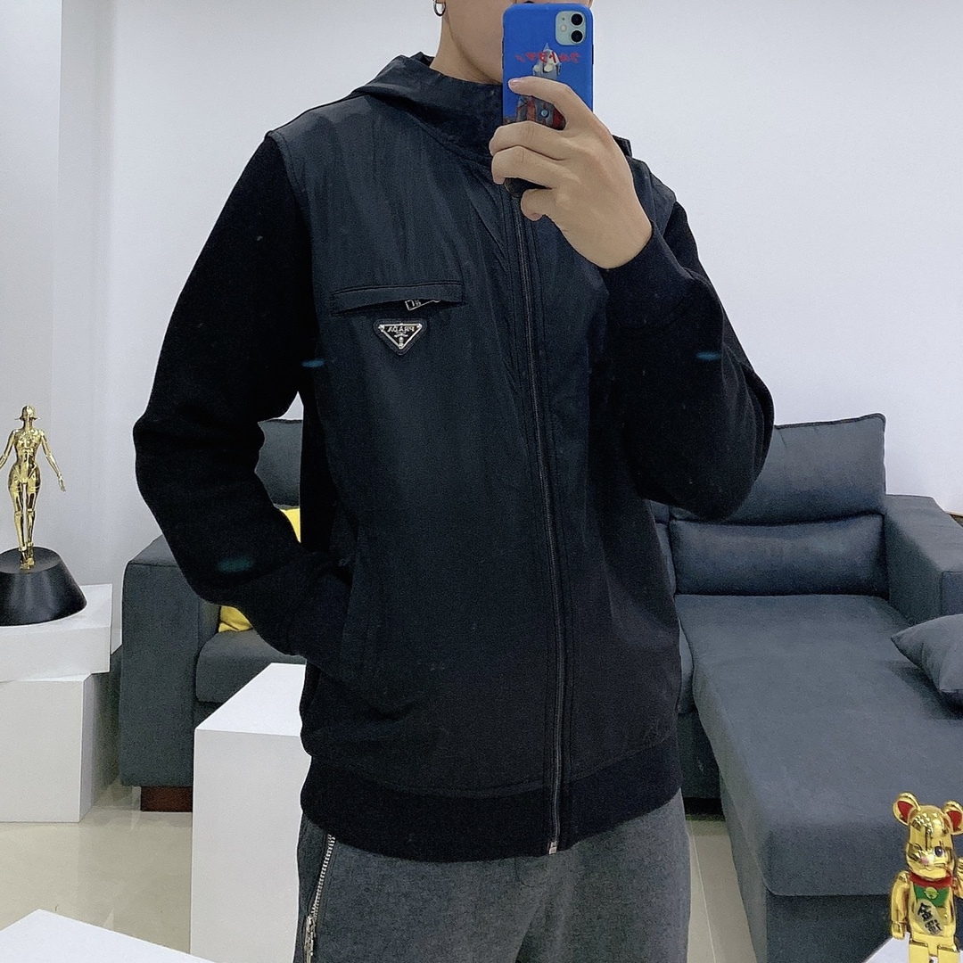  [PRADA] 프라다 나일론 집업 자켓
